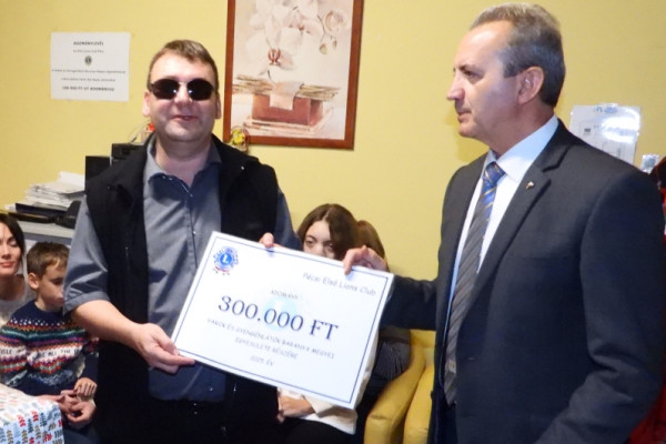 Karácsonyi támogatás a PELC-től